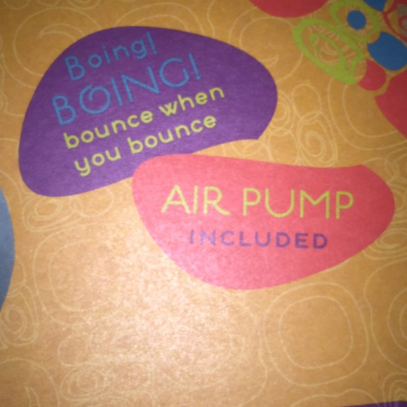 Bouncing hippo - Picture 2 of 3